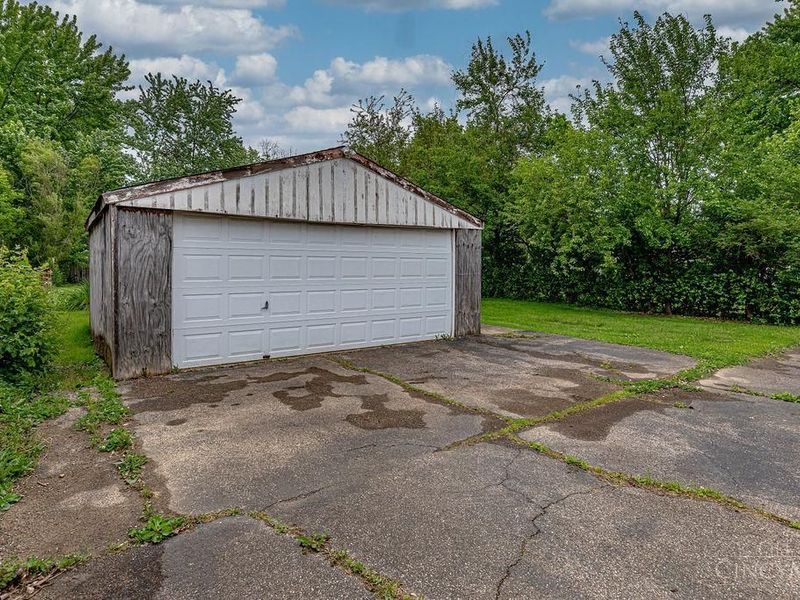 1050 Garnoa Drive, Springfield Twp., OH 45231 Photo 17