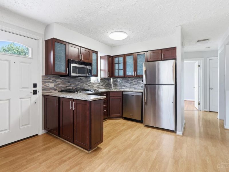 8330 Wexford Avenue, Sycamore Township, OH 45236 Photo 10