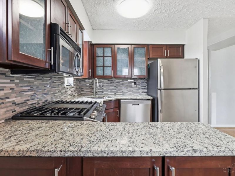 8330 Wexford Avenue, Sycamore Township, OH 45236 Photo 12