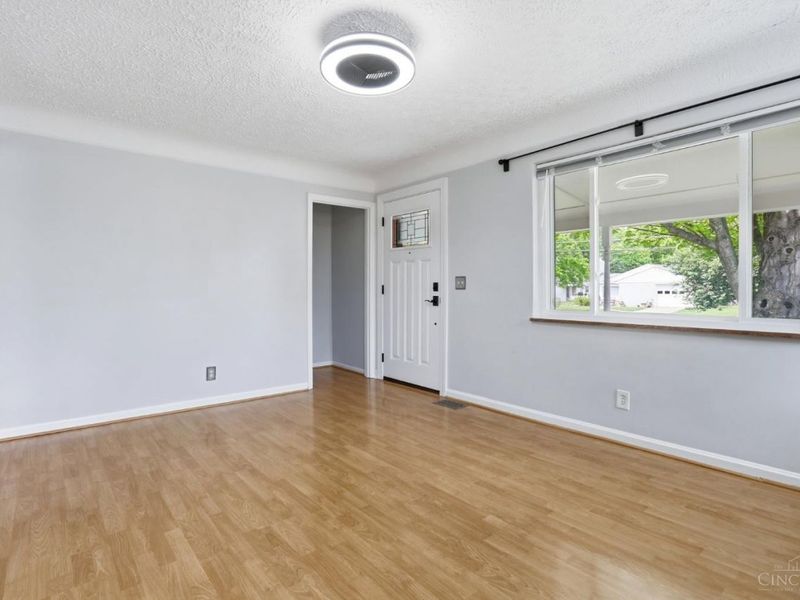 8330 Wexford Avenue, Sycamore Township, OH 45236 Photo 9