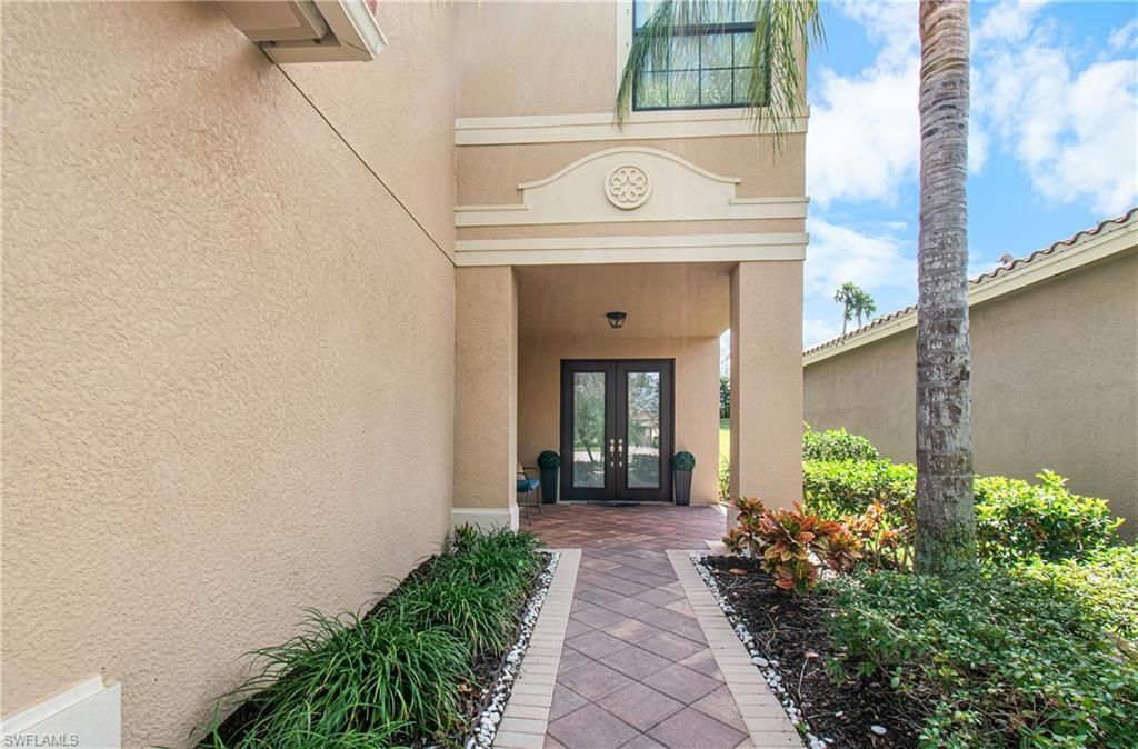 10143 Chesapeake Bay Dr, Fort Myers, FL 33913 Photo