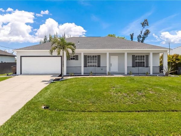 1824 SW 2nd ST, CAPE CORAL, FL 33991
