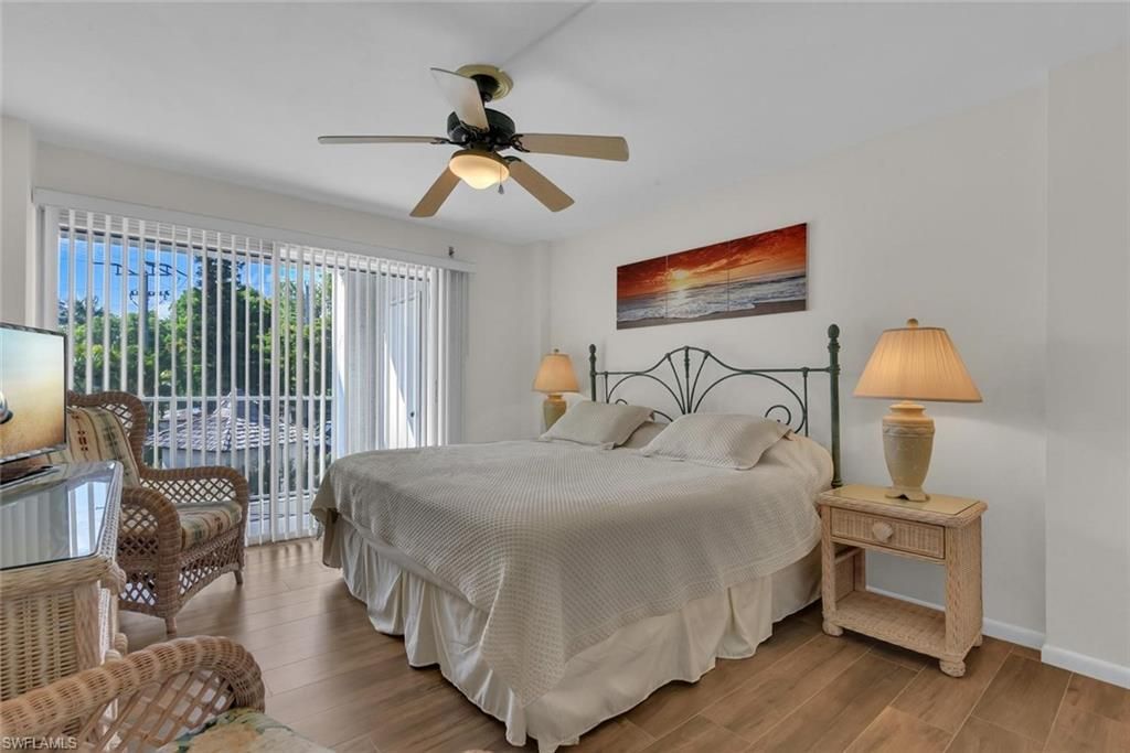 1300 Gulf Shore Blvd N, Unit 205, Naples, FL 34102 Photo