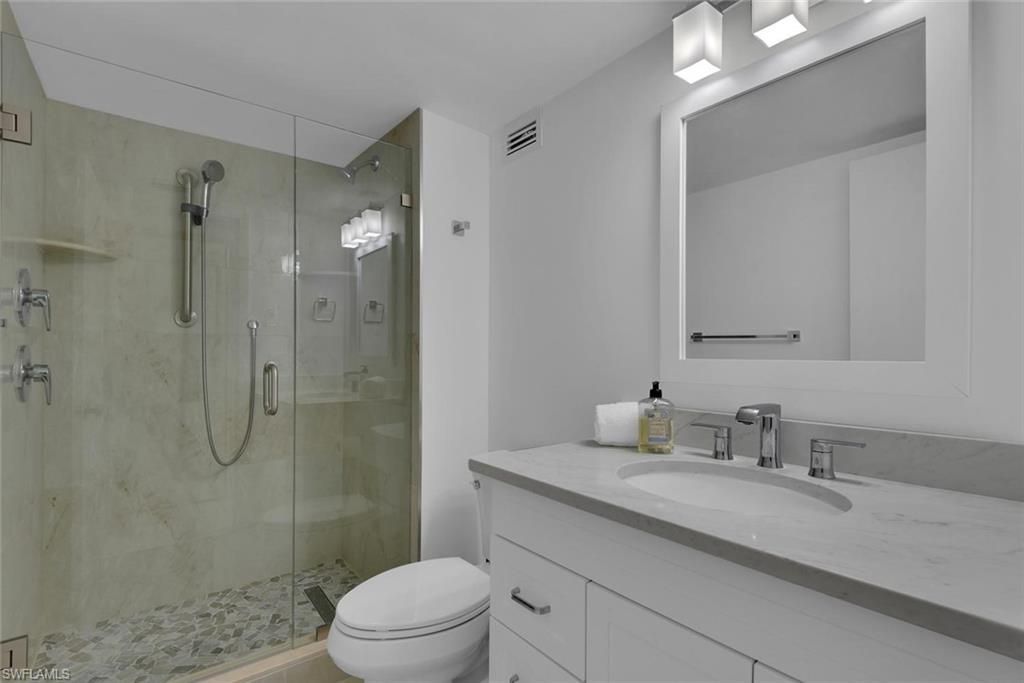 1300 Gulf Shore Blvd N, Unit 205, Naples, FL 34102 Photo