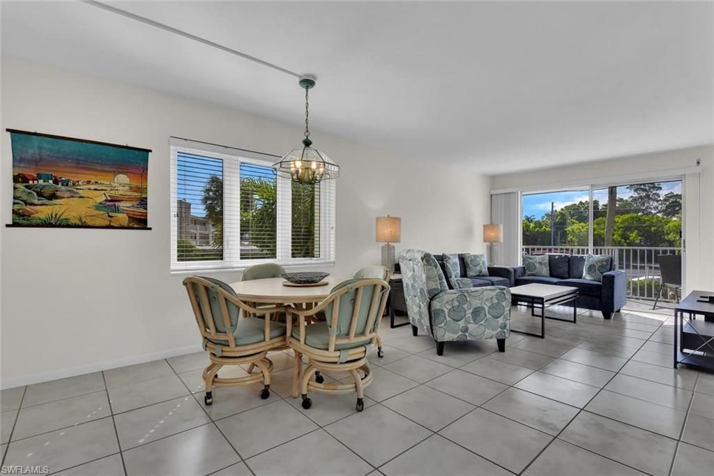 1300 Gulf Shore Blvd N, Unit 205, Naples, FL 34102 Photo