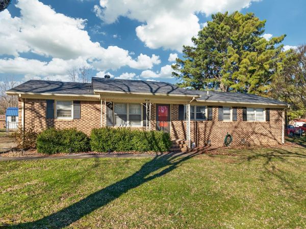 3 Park City Heights Rd , Fayetteville, TN 37334
