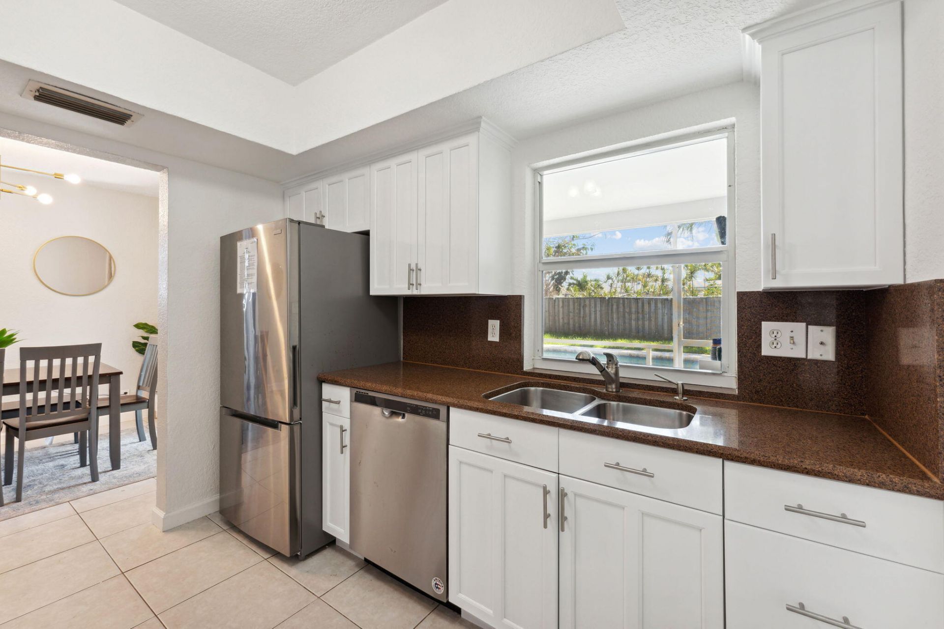 428 SE 2nd Street, Deerfield Beach, FL 33441 Photo