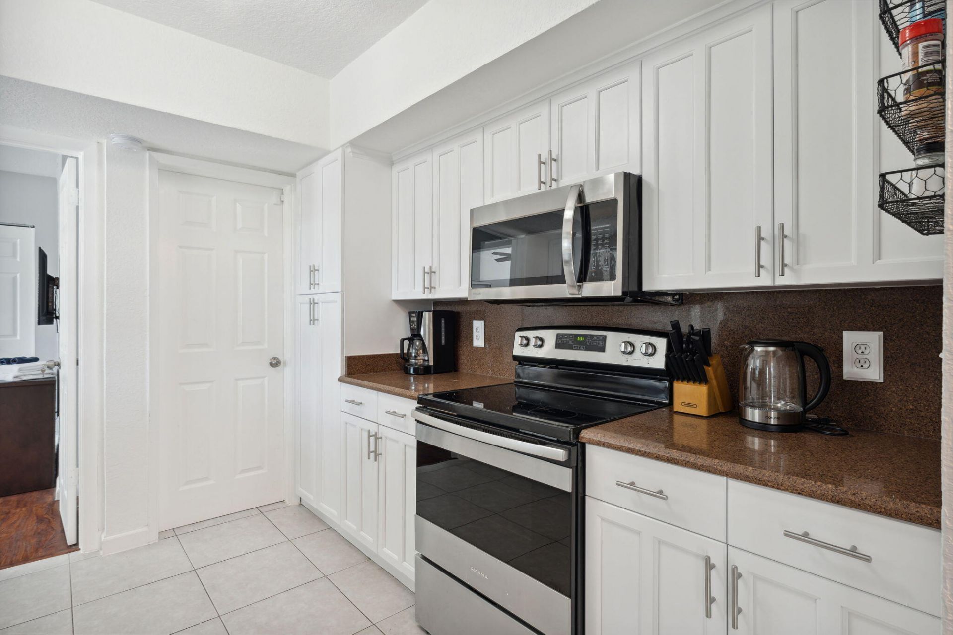 428 SE 2nd Street, Deerfield Beach, FL 33441 Photo
