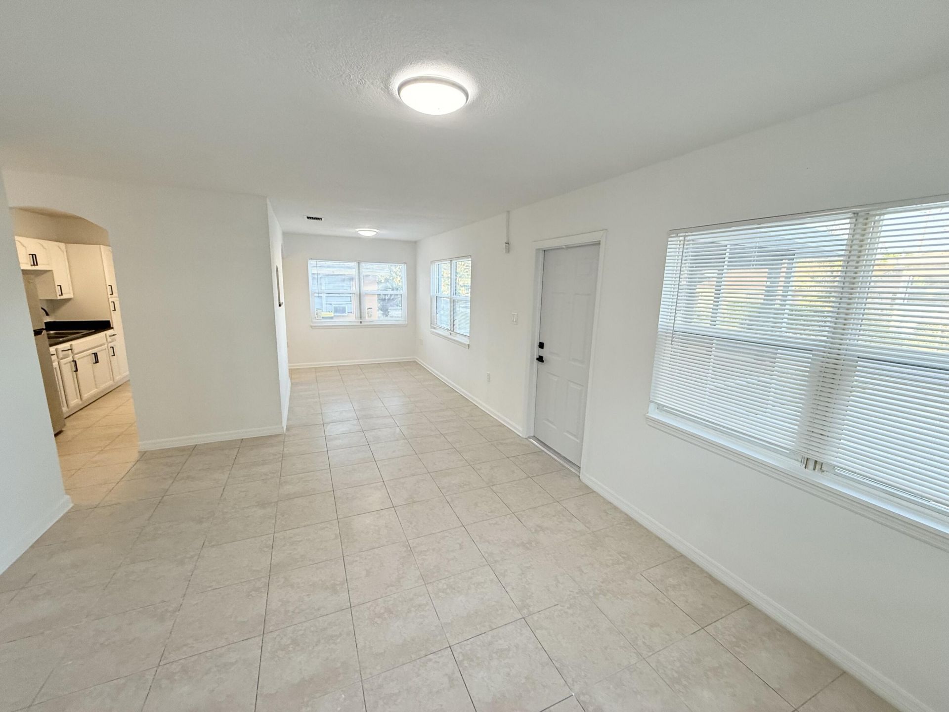 912 SE Tarpon Avenue, Stuart, FL 34994 Photo