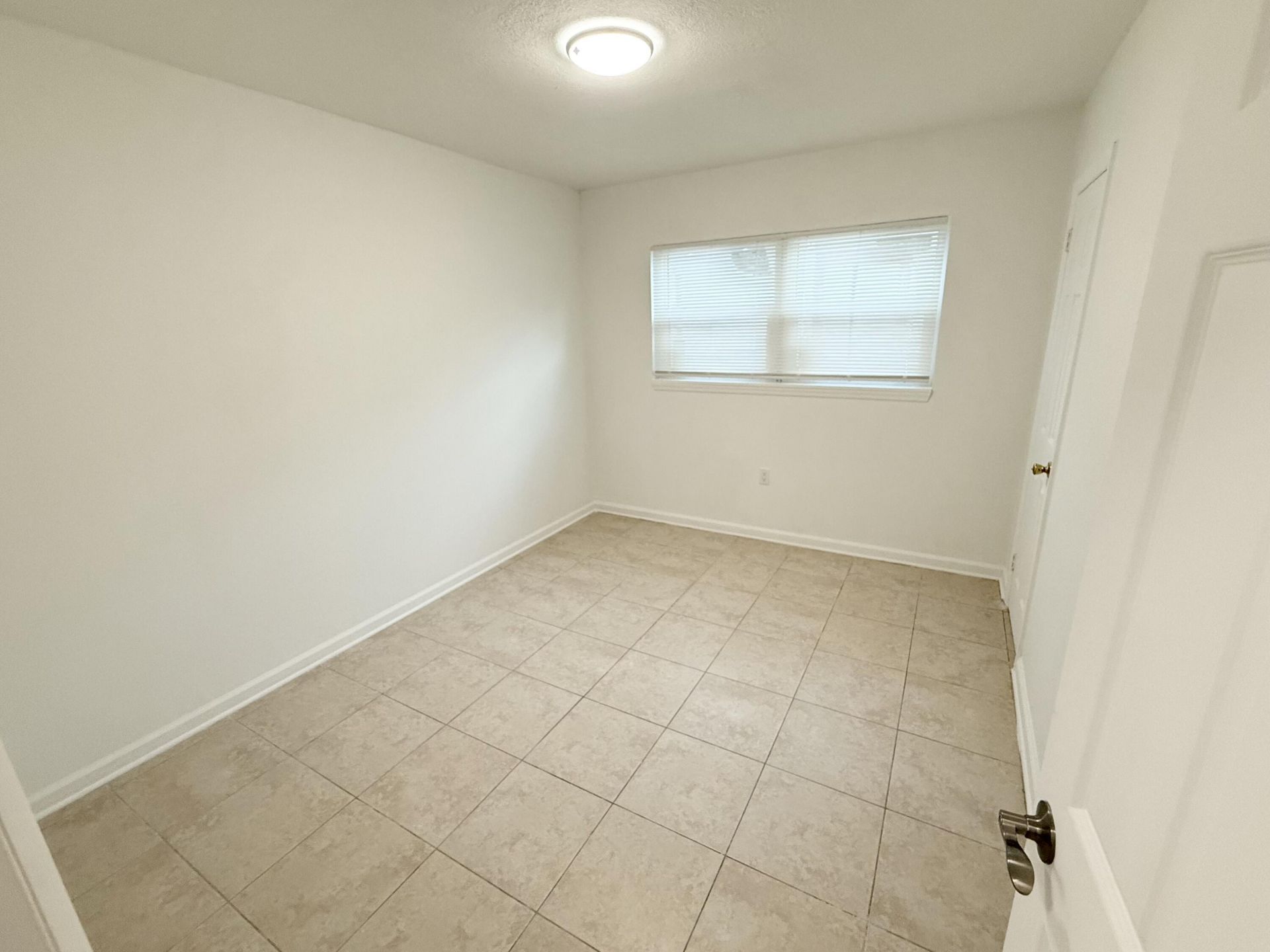 912 SE Tarpon Avenue, Stuart, FL 34994 Photo