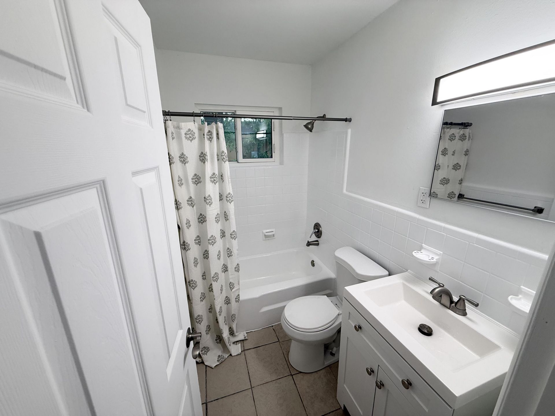 912 SE Tarpon Avenue, Stuart, FL 34994 Photo