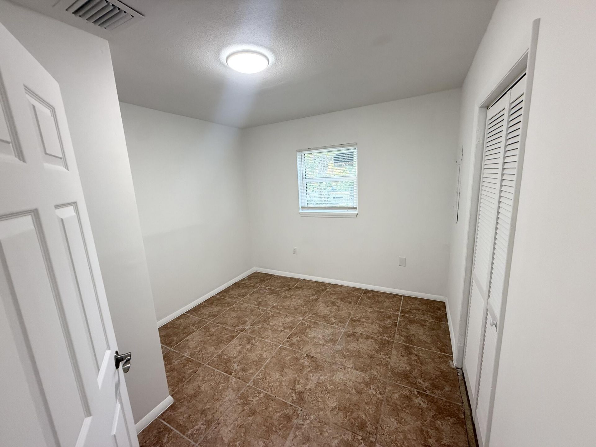 912 SE Tarpon Avenue, Stuart, FL 34994 Photo