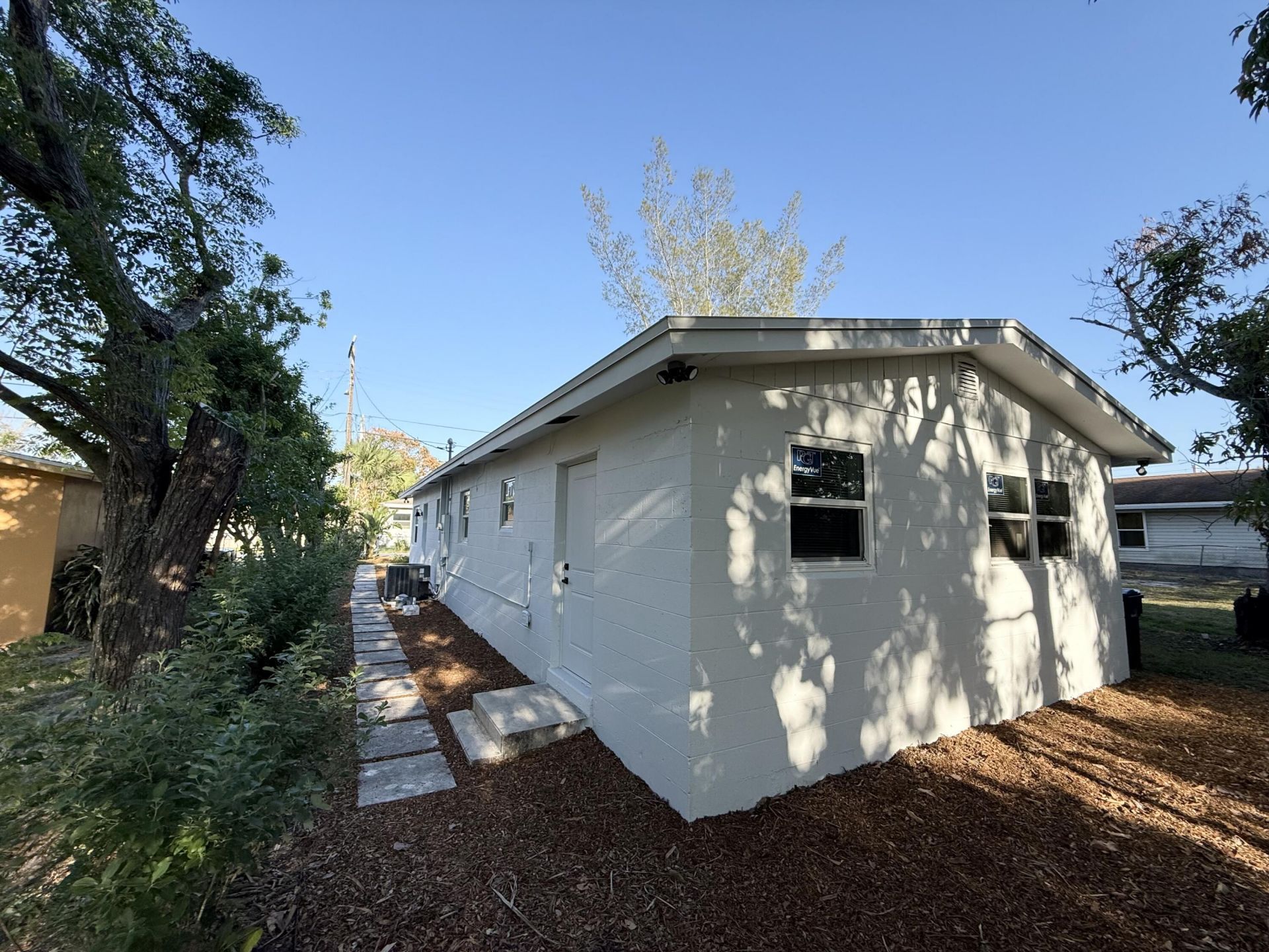 912 SE Tarpon Avenue, Stuart, FL 34994 Photo