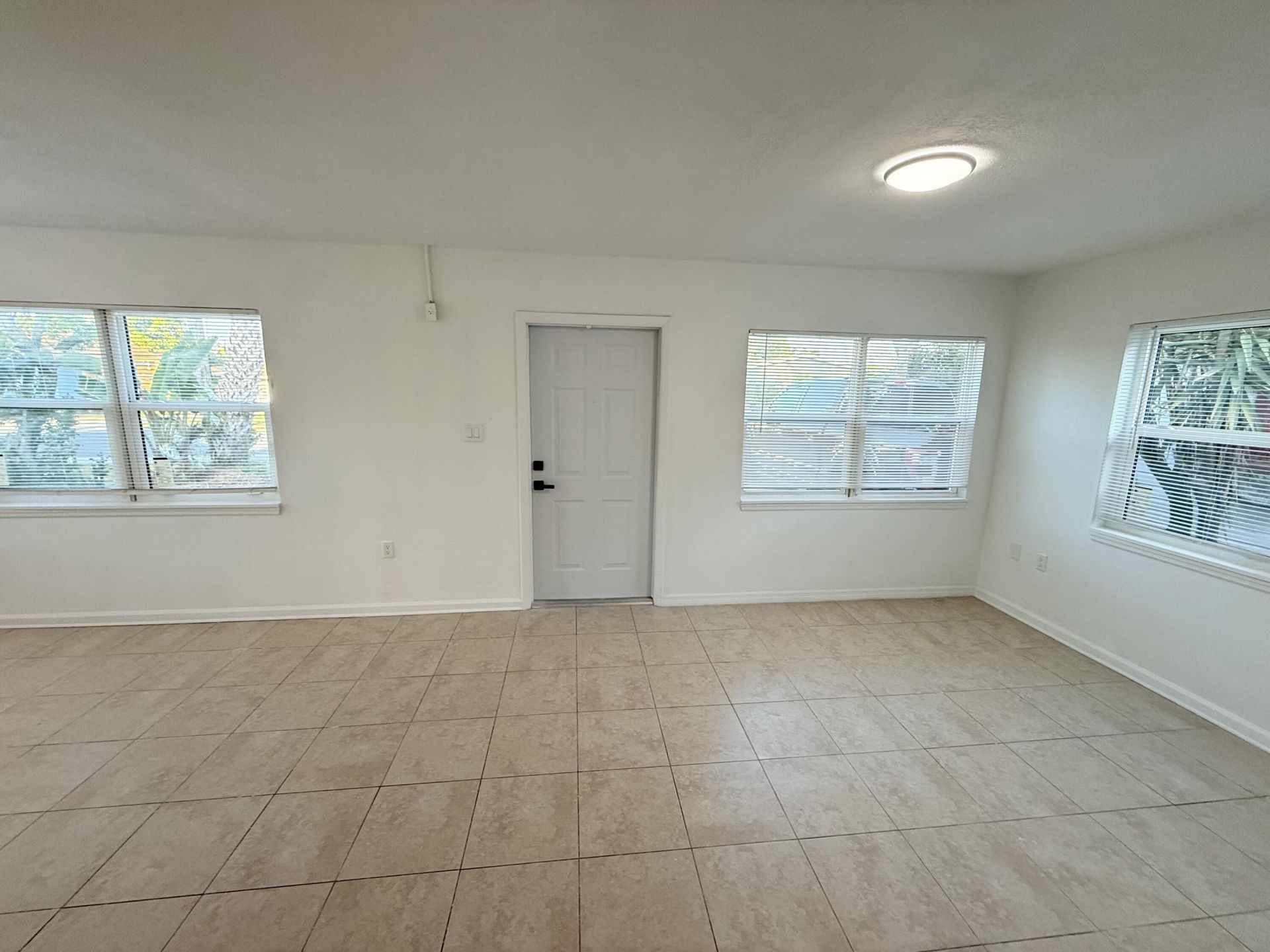 912 SE Tarpon Avenue, Stuart, FL 34994 Photo