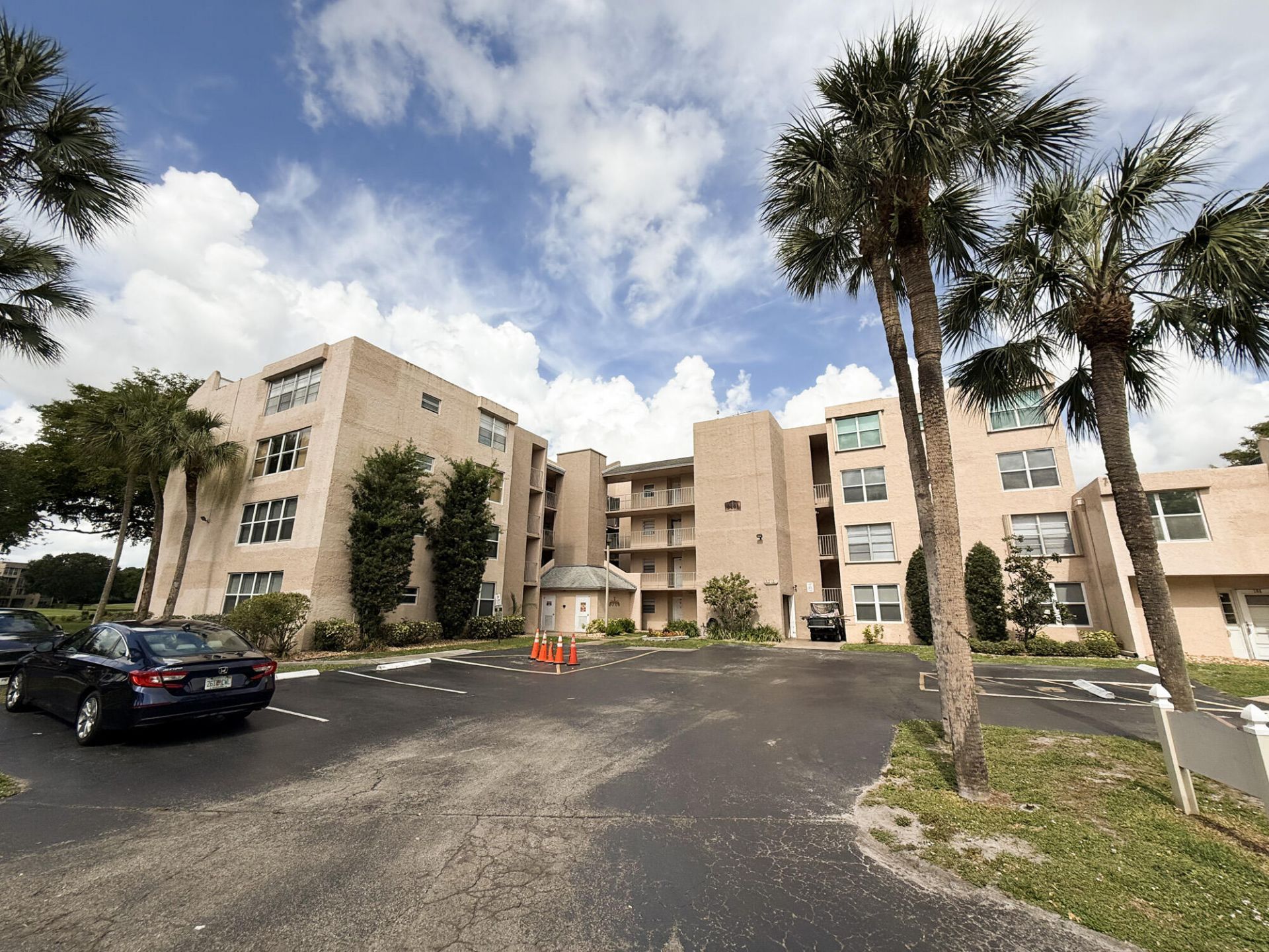 9491 Evergreen Place, Unit 405, Davie, FL 33324 Photo