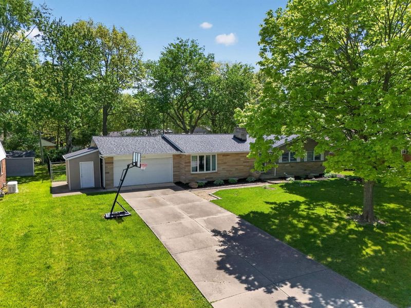 366 Hickory Drive, Marysville, OH 43040 Photo 2