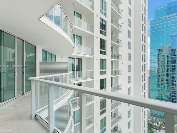 300 S Biscayne Blvd , Unit T-2807, Miami, FL 33131