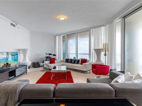 16047 Collins Ave , Unit 704, Sunny Isles Beach, FL 33160