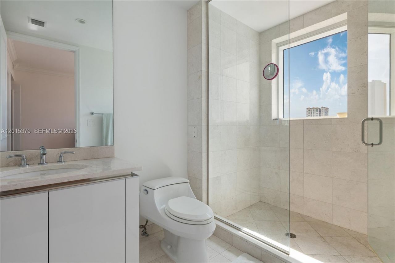 16047 Collins Ave , Unit 704, Sunny Isles Beach, FL 33160 Photo