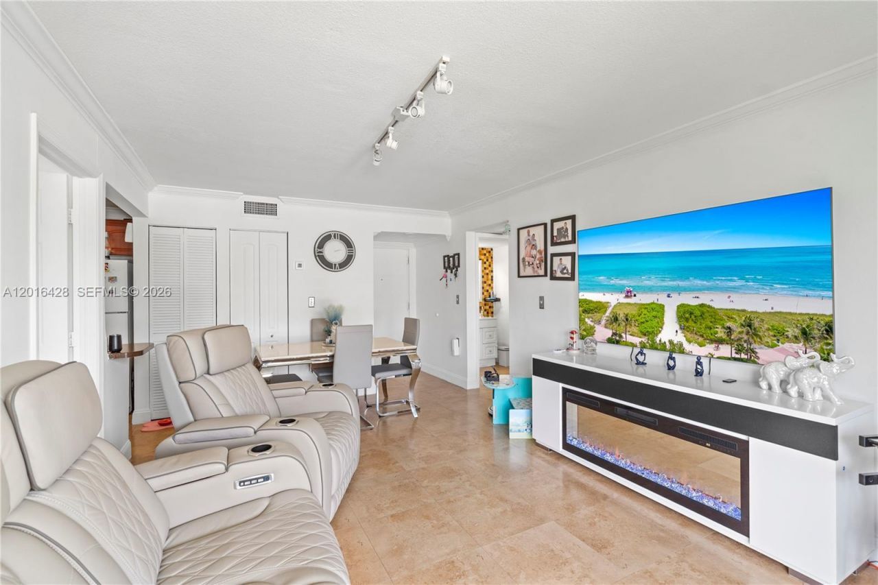 3561 SW 117th Ave , Unit 7-206, Miami, FL 33175 Photo