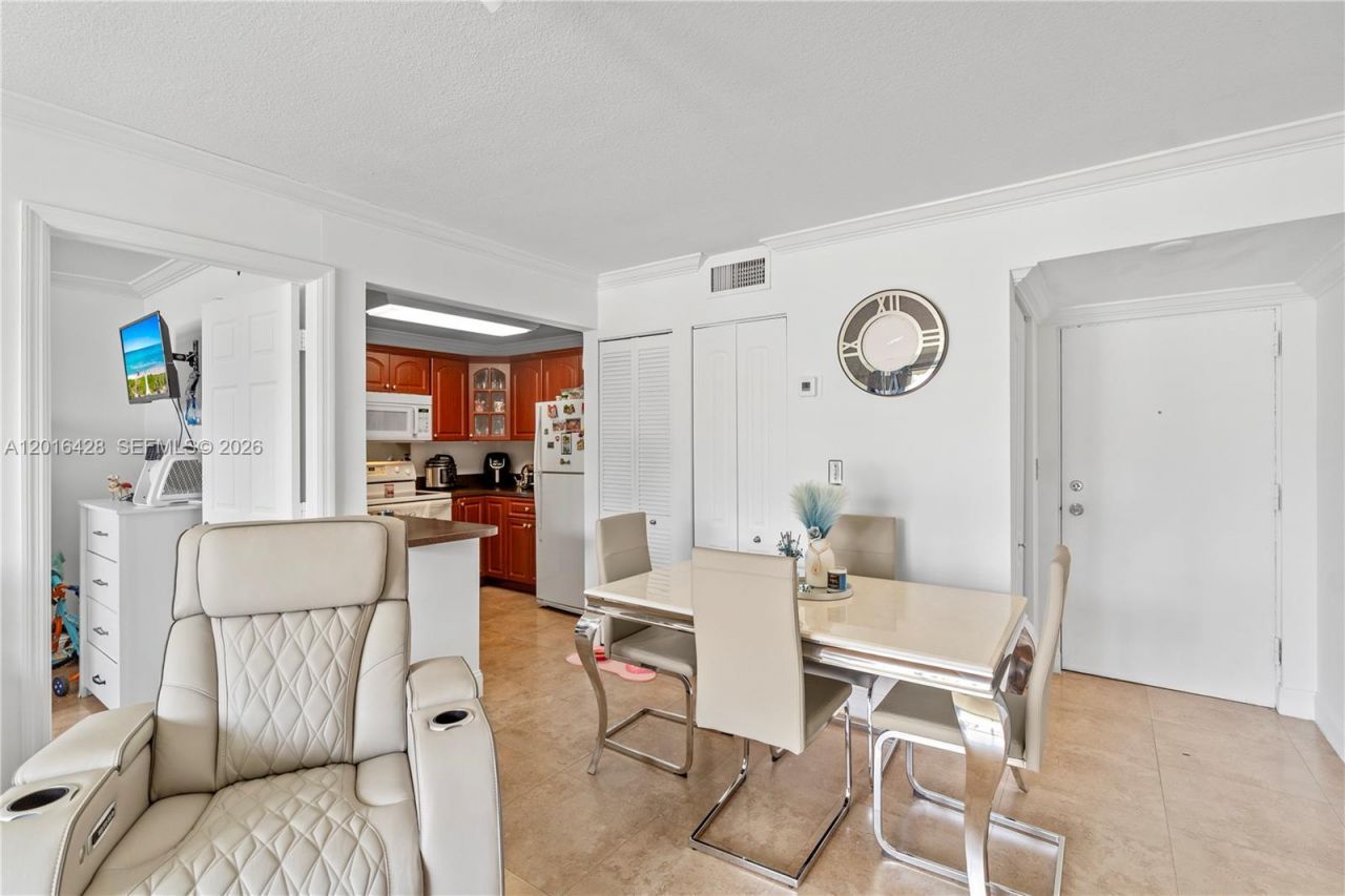 3561 SW 117th Ave , Unit 7-206, Miami, FL 33175 Photo