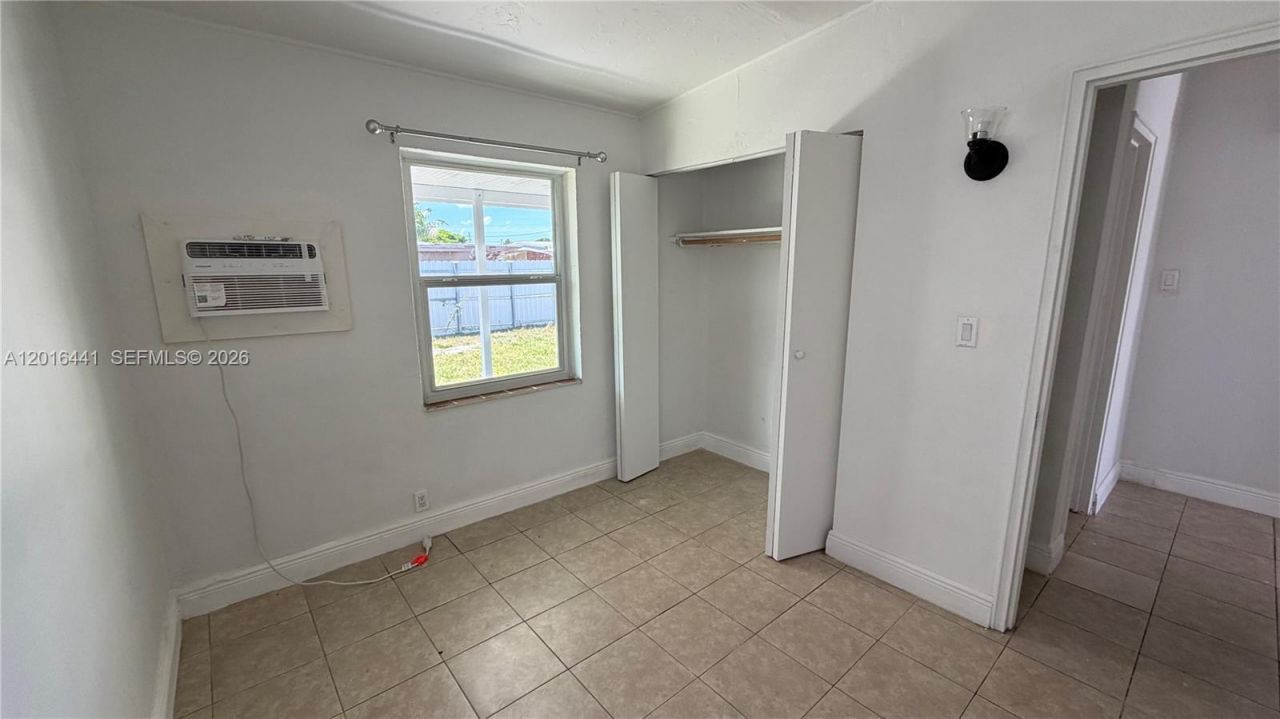 2230 Service Rd , Opa Locka, FL 33054 Photo