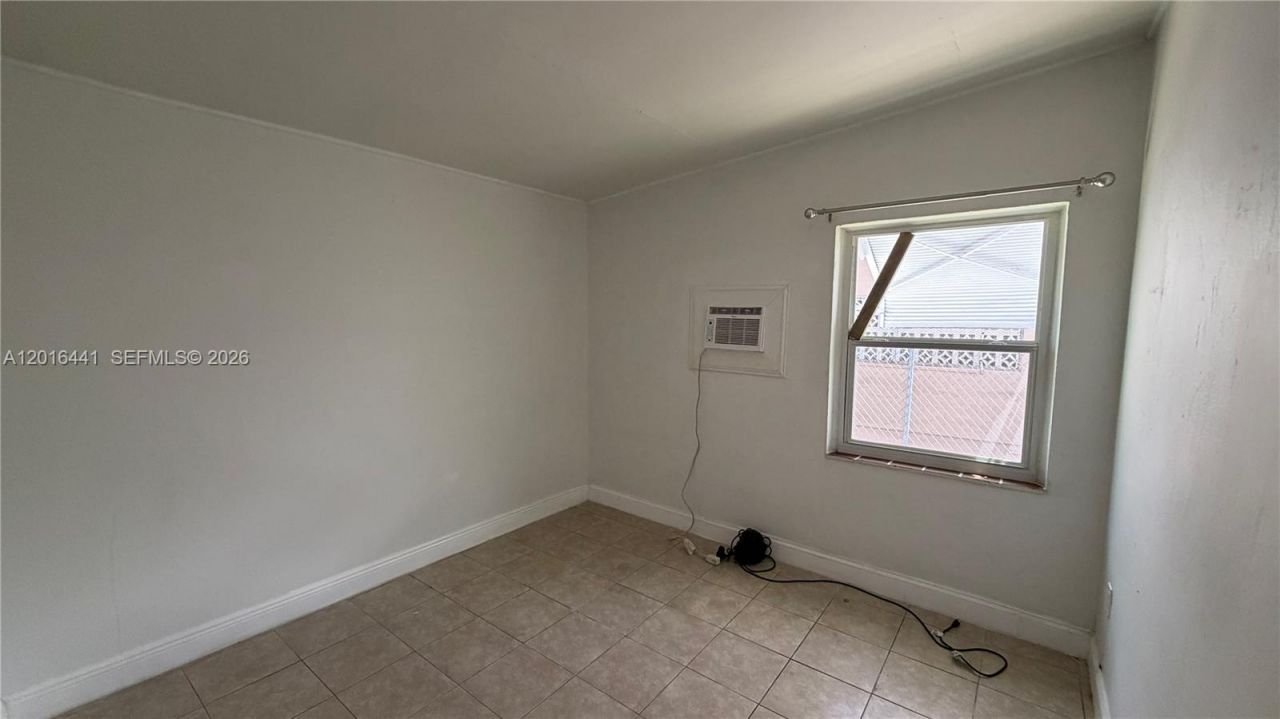 2230 Service Rd , Opa Locka, FL 33054 Photo