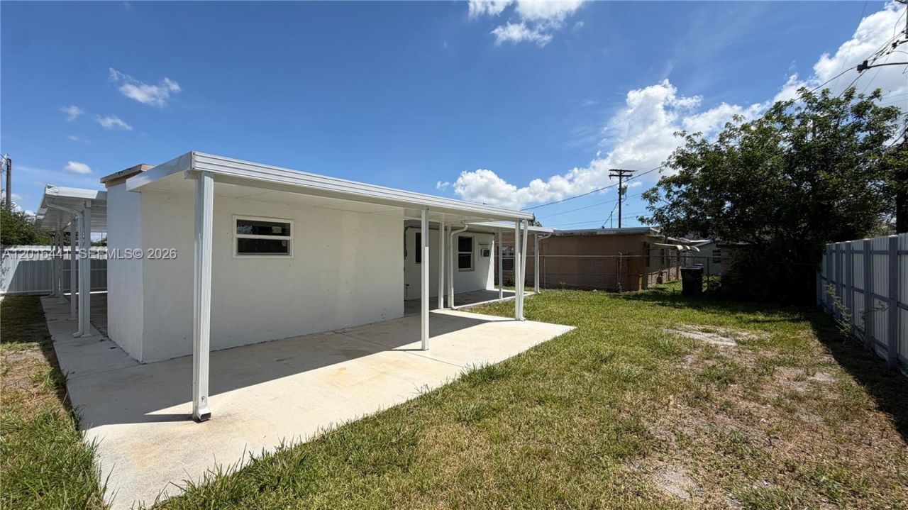 2230 Service Rd , Opa Locka, FL 33054 Photo