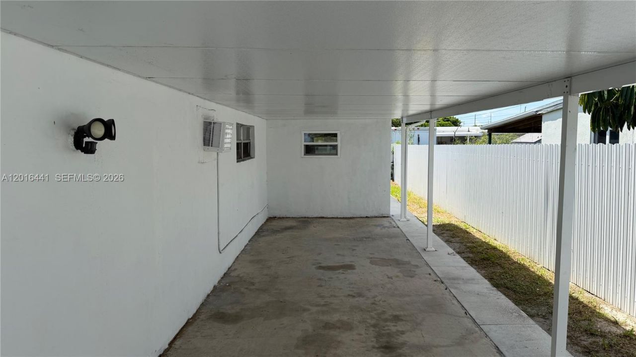2230 Service Rd , Opa Locka, FL 33054 Photo