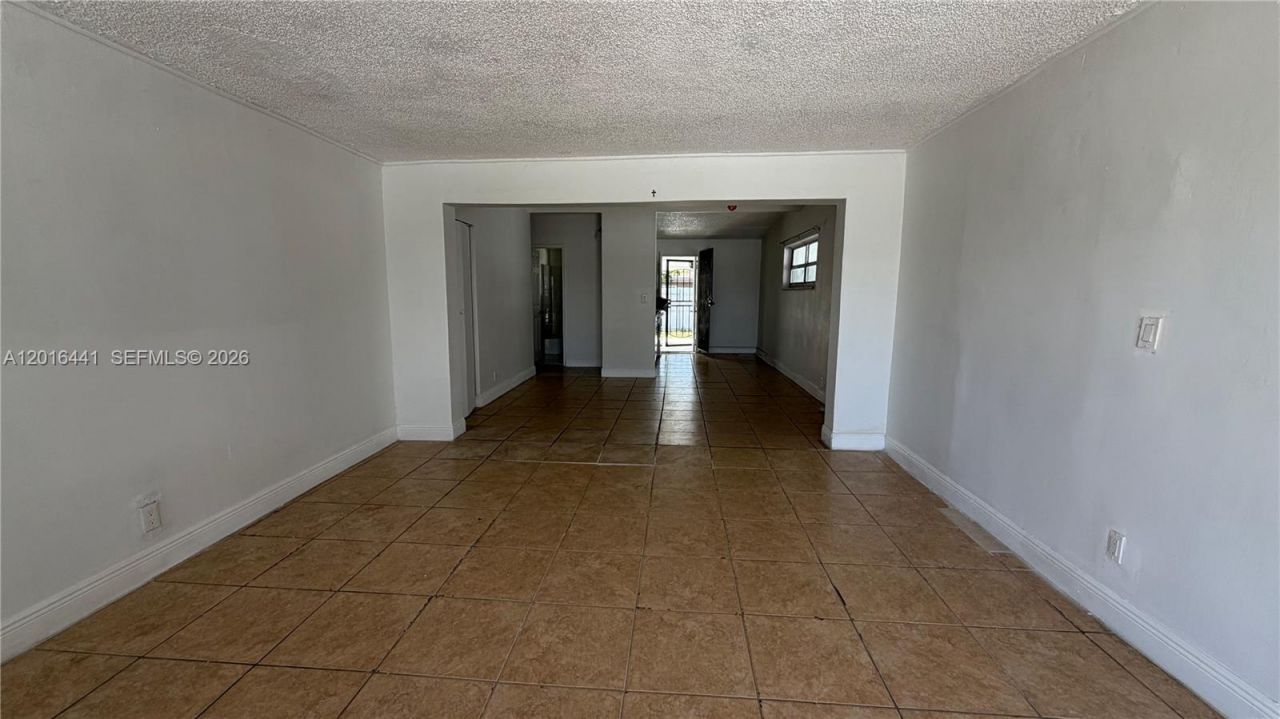2230 Service Rd , Opa Locka, FL 33054 Photo