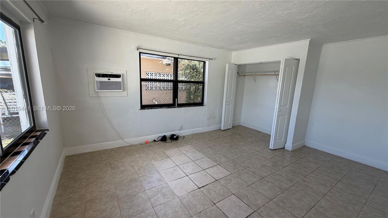 2230 Service Rd , Opa Locka, FL 33054 Photo