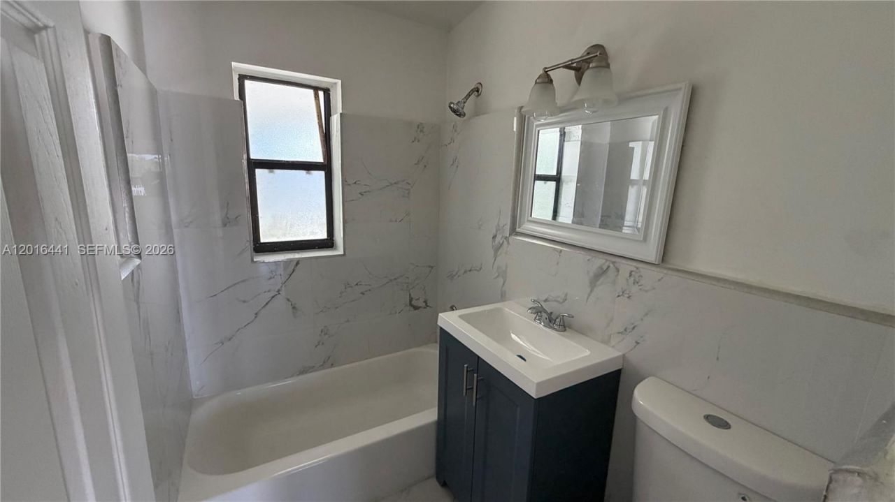 2230 Service Rd , Opa Locka, FL 33054 Photo