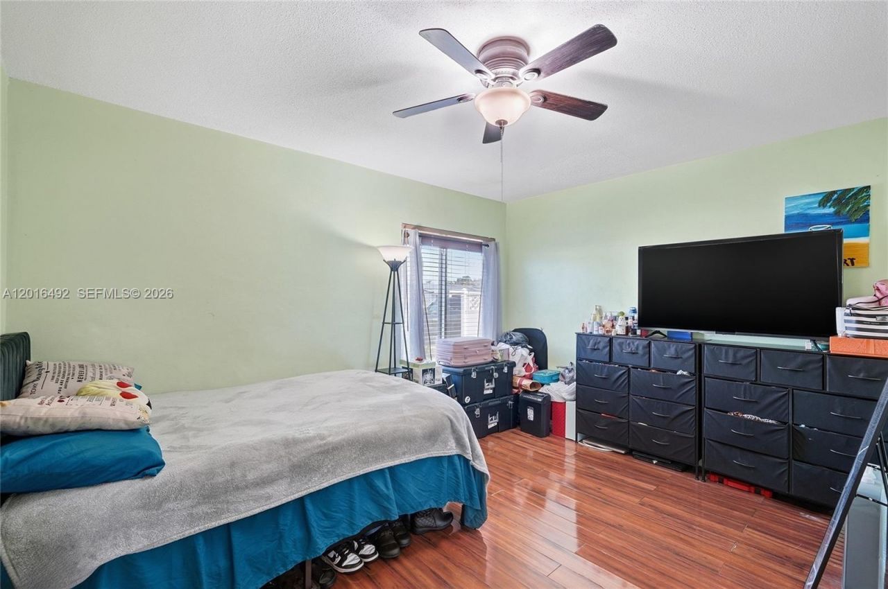 8271 NW 68th Ter, Tamarac, FL 33321 Photo