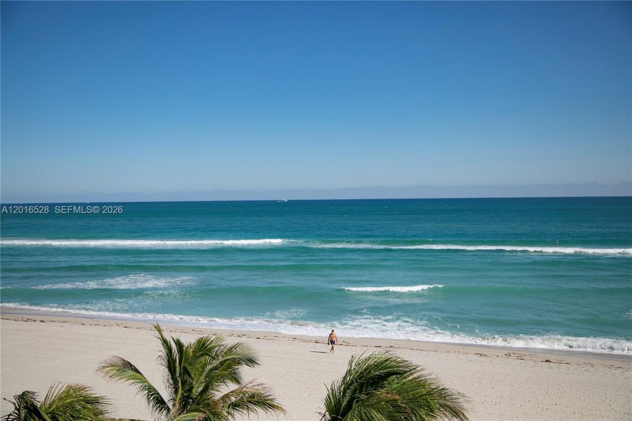 18501 Collins Ave , Unit PH5204, Sunny Isles Beach, FL 33160 Photo