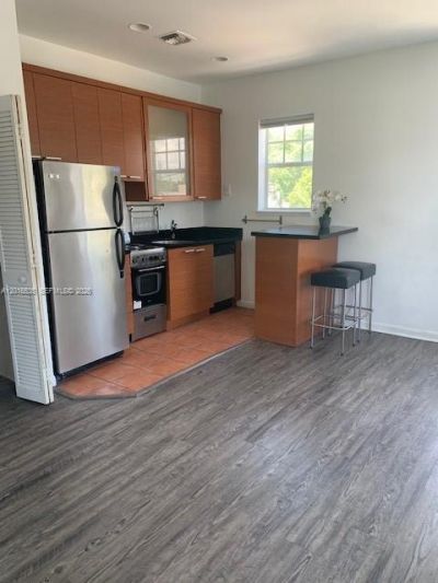 1244 Pennsylvania Ave , Unit 306, Miami Beach, FL 33139 Photo