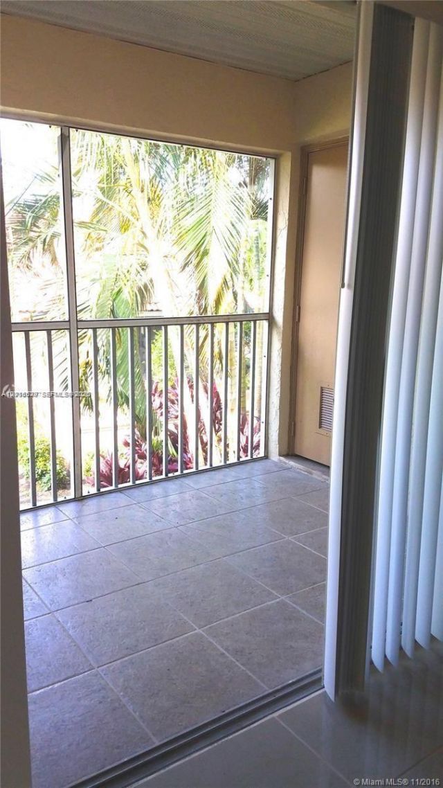 22202 Glenmoor Dr , Unit 22202, West Palm Beach, FL 33409 Photo