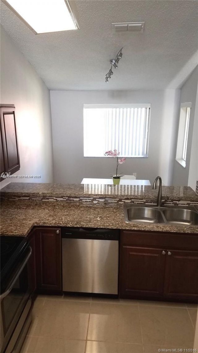 22202 Glenmoor Dr , Unit 22202, West Palm Beach, FL 33409 Photo