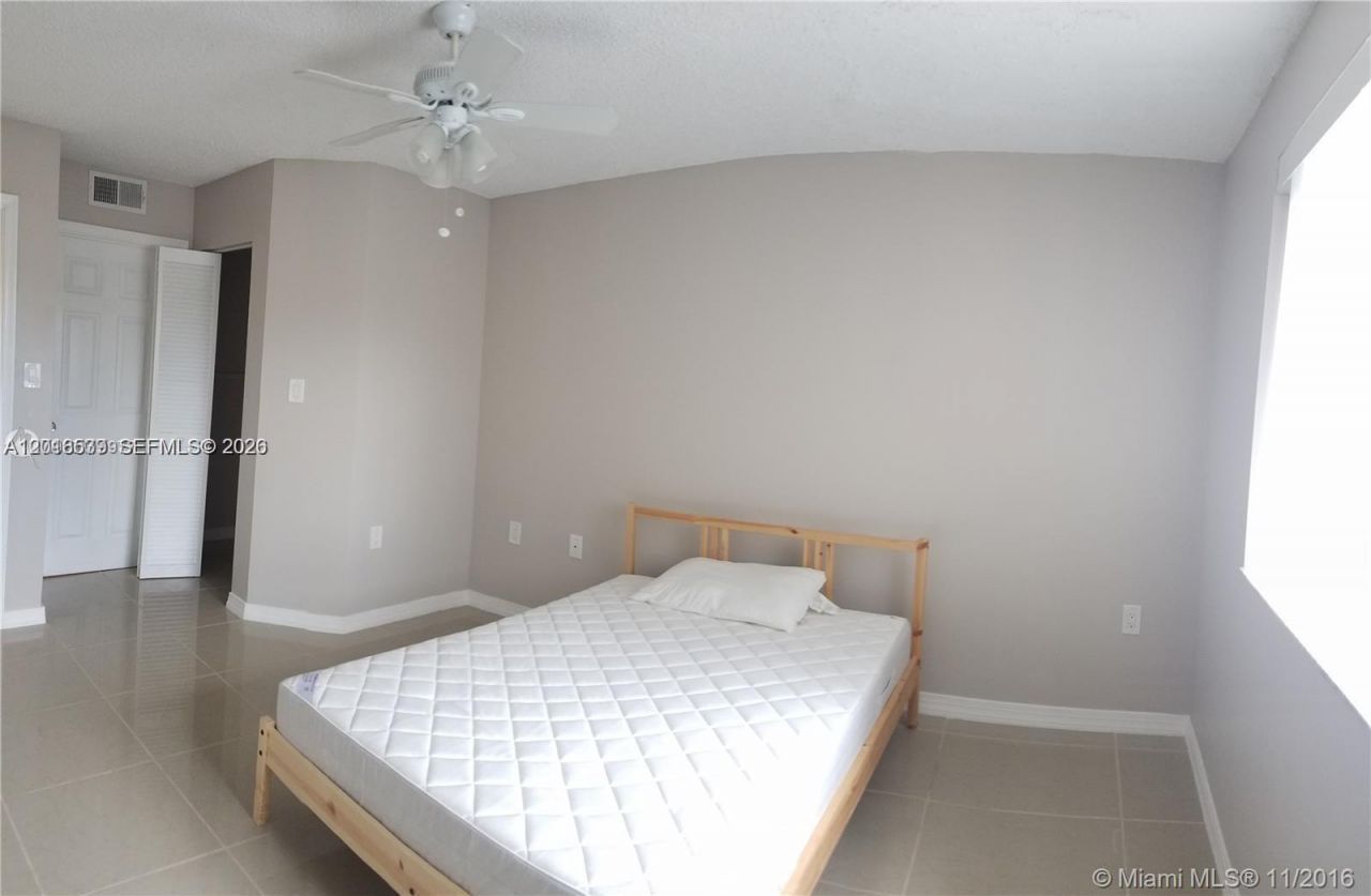 22202 Glenmoor Dr , Unit 22202, West Palm Beach, FL 33409 Photo
