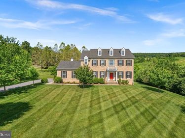 35124 GREYFRIAR DRIVE, ROUND HILL, VA 20141