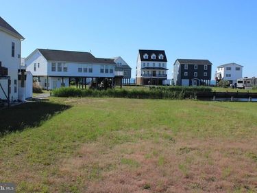 1364 BILLOW COURT , GREENBACKVILLE, VA 23356