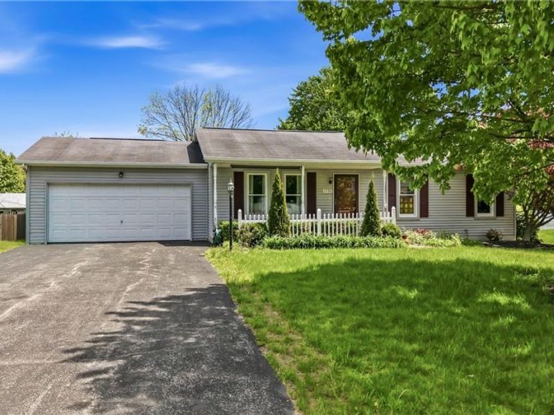 1752 Ansley Way, Salem, OH 44460 Photo 1