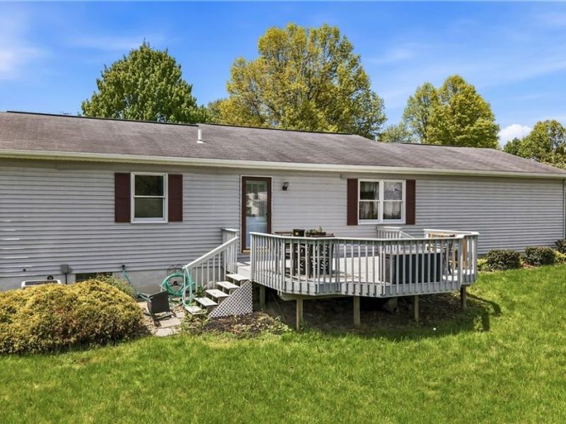 1752 Ansley Way, Salem, OH 44460 Photo 2