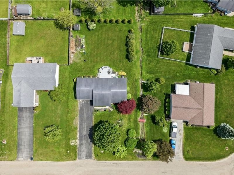 1752 Ansley Way, Salem, OH 44460 Photo 31
