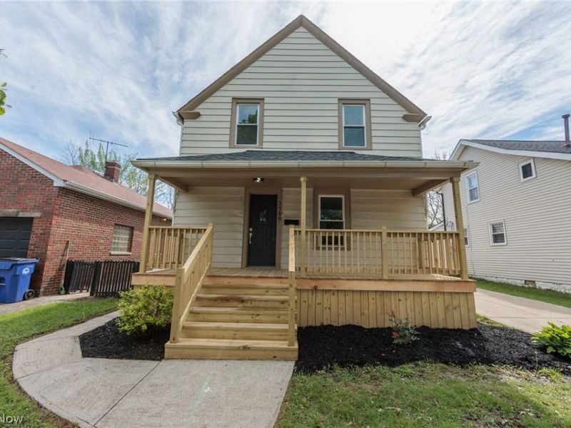3569 W 136th Street, Cleveland, OH 44111 Photo 1