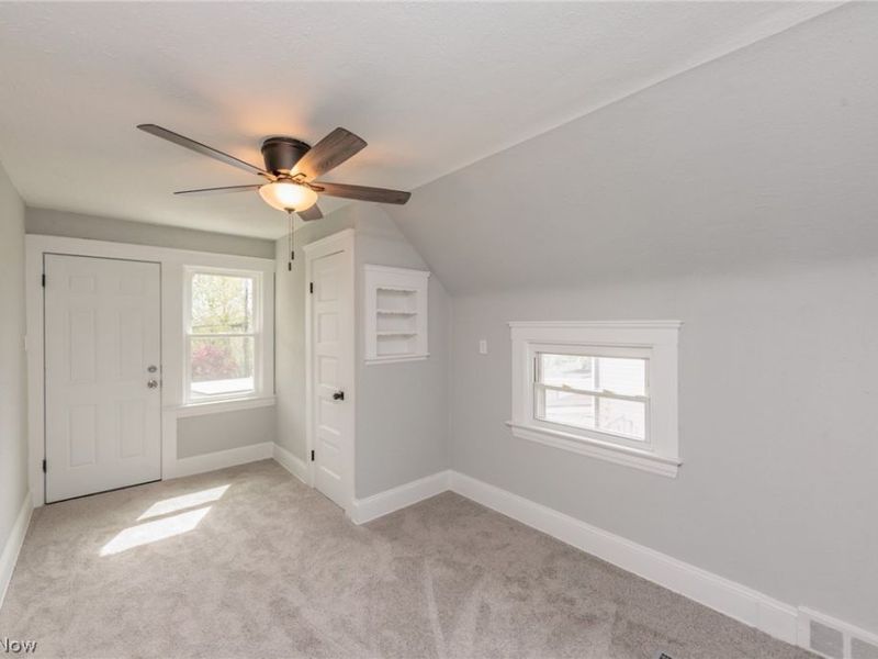 3569 W 136th Street, Cleveland, OH 44111 Photo 34