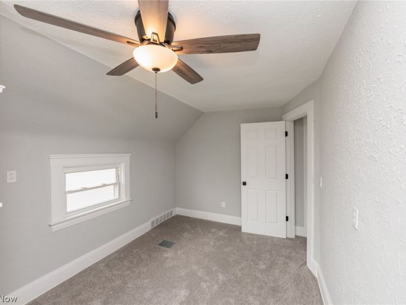 3569 W 136th Street, Cleveland, OH 44111 Photo 35