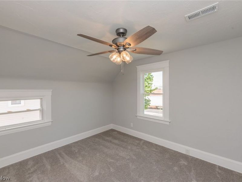 3569 W 136th Street, Cleveland, OH 44111 Photo 36