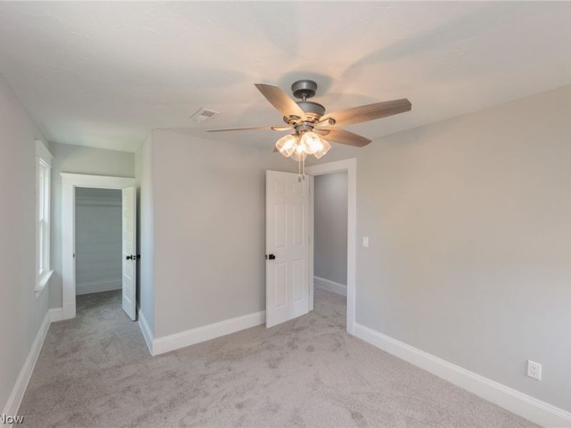 3569 W 136th Street, Cleveland, OH 44111 Photo 37