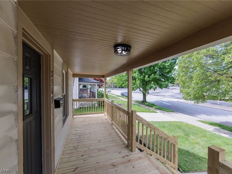 3569 W 136th Street, Cleveland, OH 44111 Photo 4