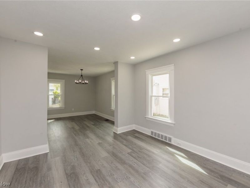 3569 W 136th Street, Cleveland, OH 44111 Photo 9